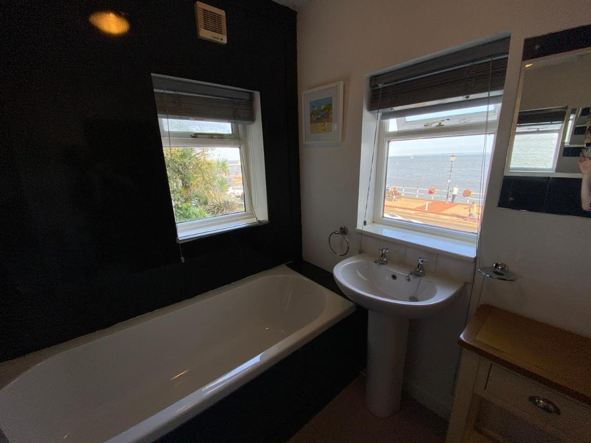 Sids Restaurant And Bar With Rooms Cardiff Extérieur photo